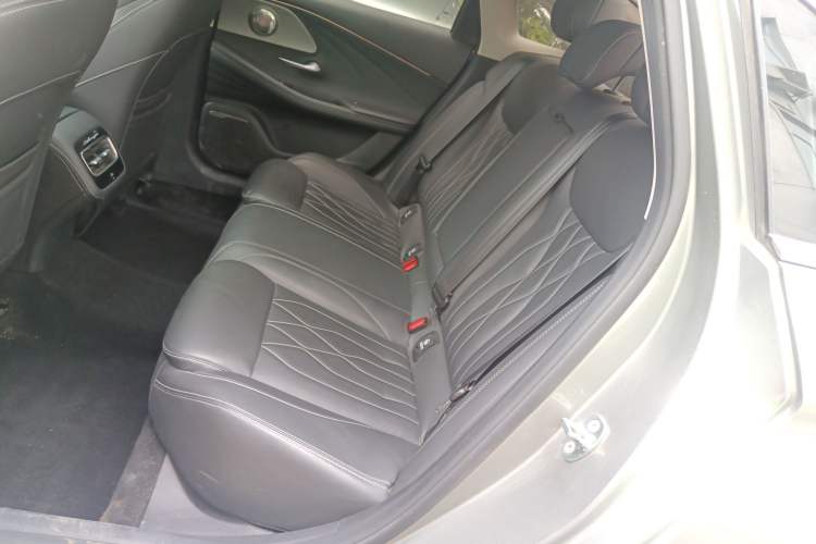 Used Chery Arrizo 8 2022 1.6T DCT Elite
