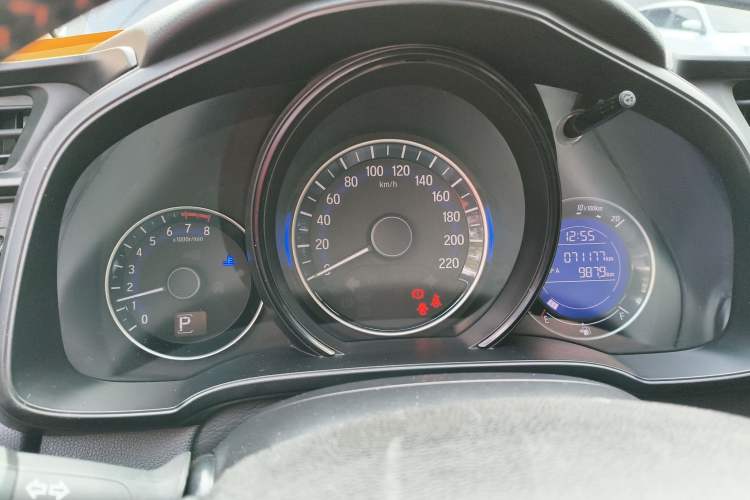 Used Honda Fit 2018 1.5L CVT Comfort Sunroof Version