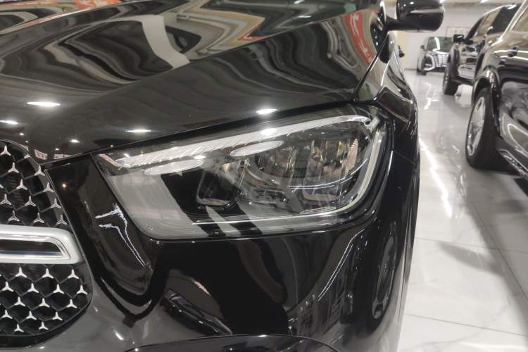 Used Mercedes-Benz GLE 2024 GLE 450 4MATIC AMG Line
