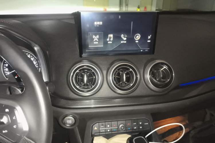 Used Wey VV5 2017 2.0T Ultra-Luxury Version