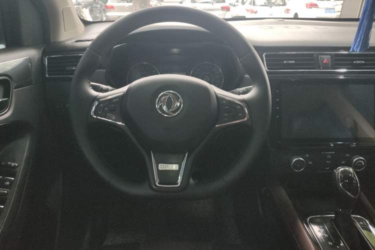 Used Dongfeng Fengon 580 2017 1.5T CVT Luxury Model Steering Wheel