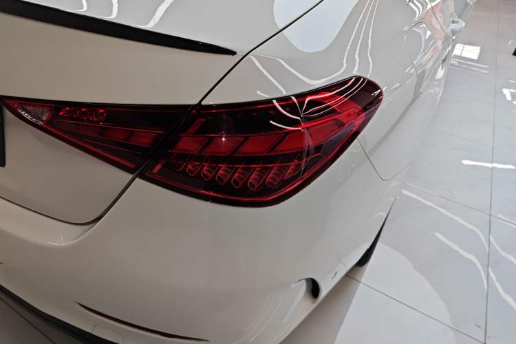 Used Mercedes-Benz C-Class 2024 Second Facelift C 260 L Starry Night Sport Edition
