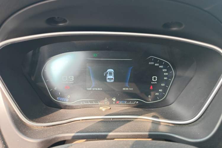 Used Geely Auto Vision X6 2018 1.8L Manual 4G Connect Luxury Edition