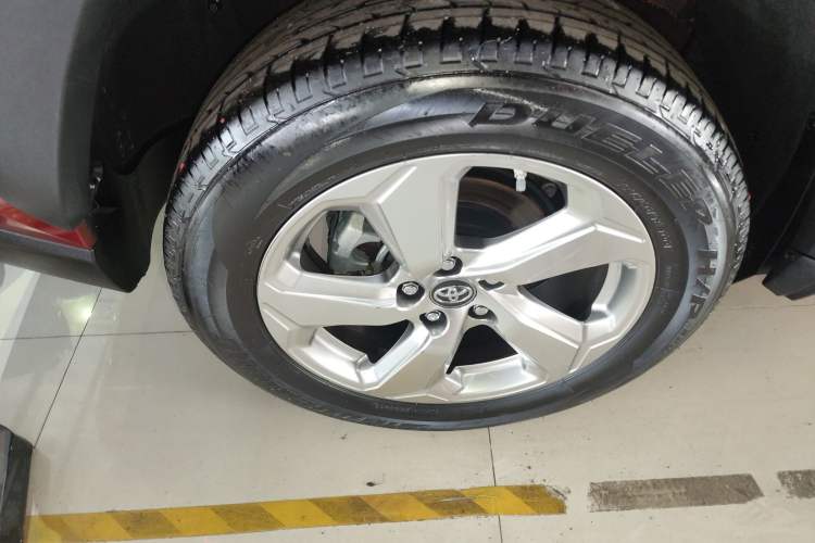 Used Toyota RAV4 2020 2.0L CVT Two-Wheel Drive Fashion Edition