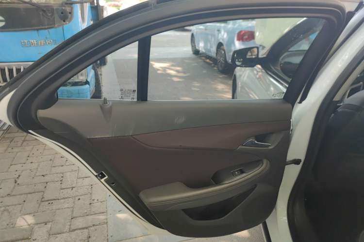 Used Chevrolet Malibu 2018 530T Automatic Luxury Edition