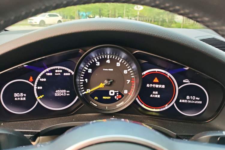 Used Porsche Cayenne E-Hybrid 2021 Cayenne E-Hybrid 2.0T Instrument Cluster