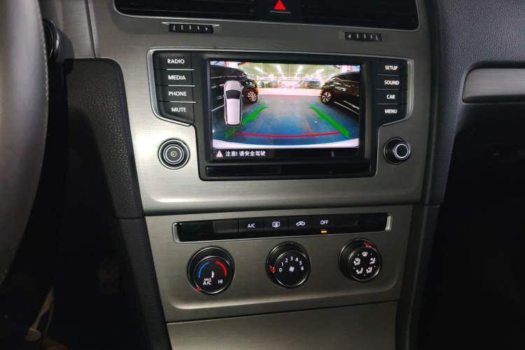 Used Volkswagen Golf (Import) 2015 1.4TSI Comfort Travel Edition
