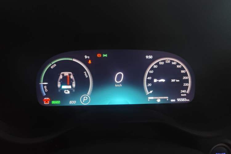 Used Toyota Sienna 2021 2.5L Hybrid Ultimate Edition