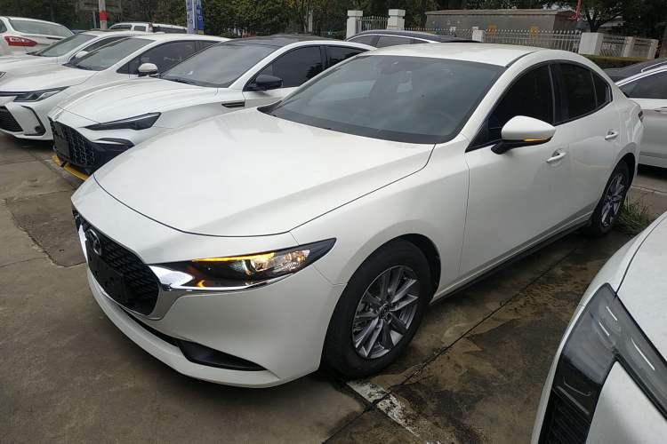 Used Mazda Mazda 3 Axela 2022 2.0L Automatic Zhiqing Edition