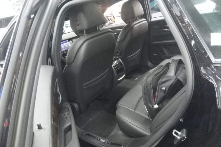 Used Cadillac CT6 2021 28T Luxury Version
