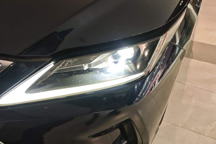Used Lexus RX 2020 Revised Version 300 Two-Wheel Drive Elite Edition Left Front Headlight