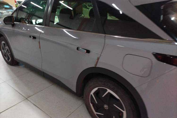 Used Venucia VX6 2023 520 Pro