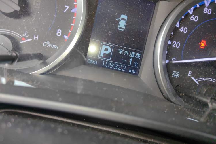 Used Toyota Highlander 2018 2.0T Four-Wheel Drive Elite Edition 7 Seats China V Standard
