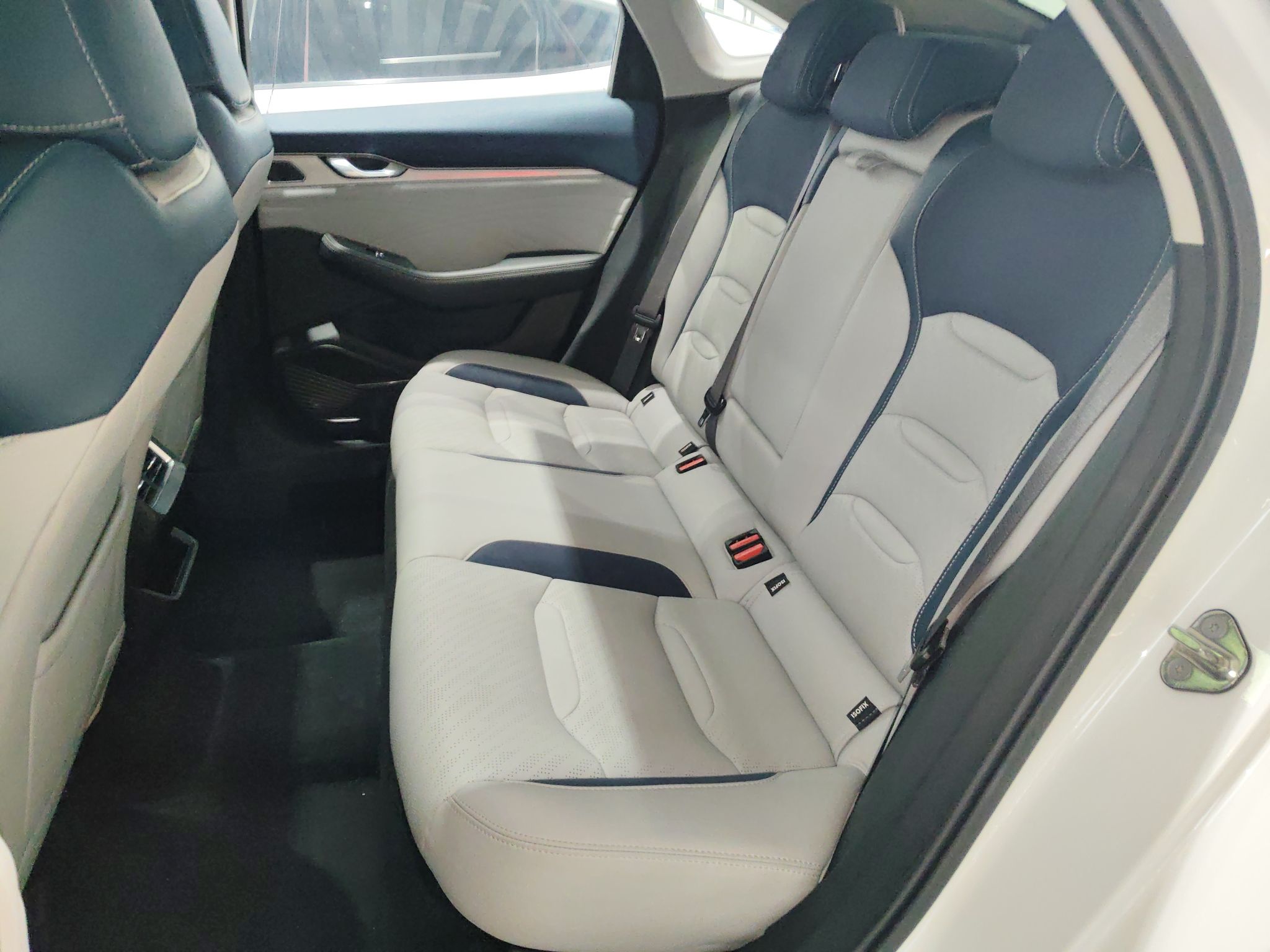 Geely Auto Preface 2023 2.0TD Prestige Version — снимка 20