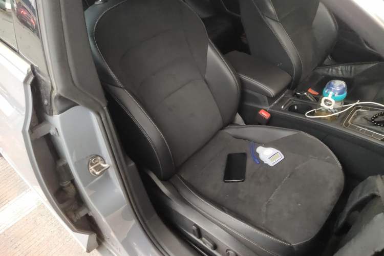 Used Volkswagen FAW-Volkswagen CC 2021 330TSI Ignite Edition Right Front Seat