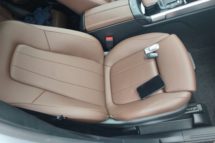 Used Mercedes-Benz GLB 2024 GLB 220 4MATIC