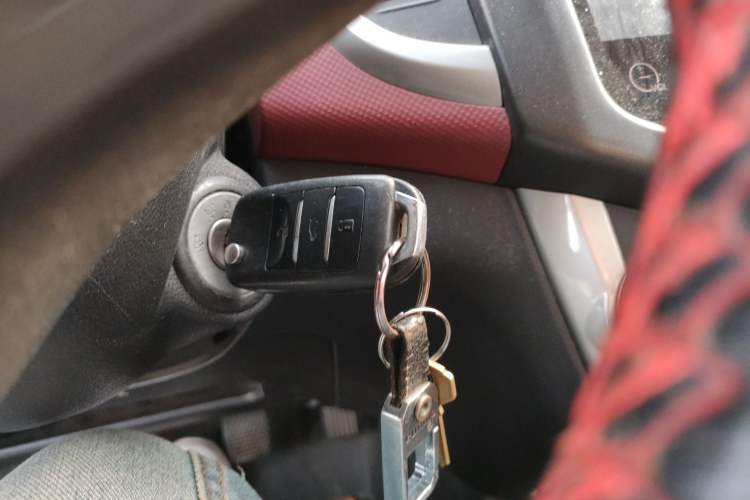 Used CHANGAN Benni 2014 1.4L Manual Luxury Model
