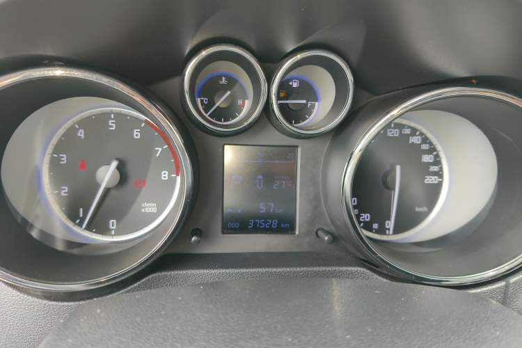 Used CHANGAN CS35 2016 1.6L Automatic Luxury Model China IV Standard Instrument Cluster