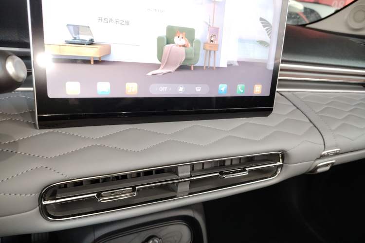 Used Dongfeng NAMMI 01 2024 Co-Creation Edition – Co-Creation WE Version
