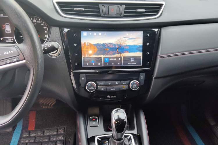 Used Nissan Qashqai 2022 2.0L CVT XV Smart Enjoyment Version Audio And AC Panel