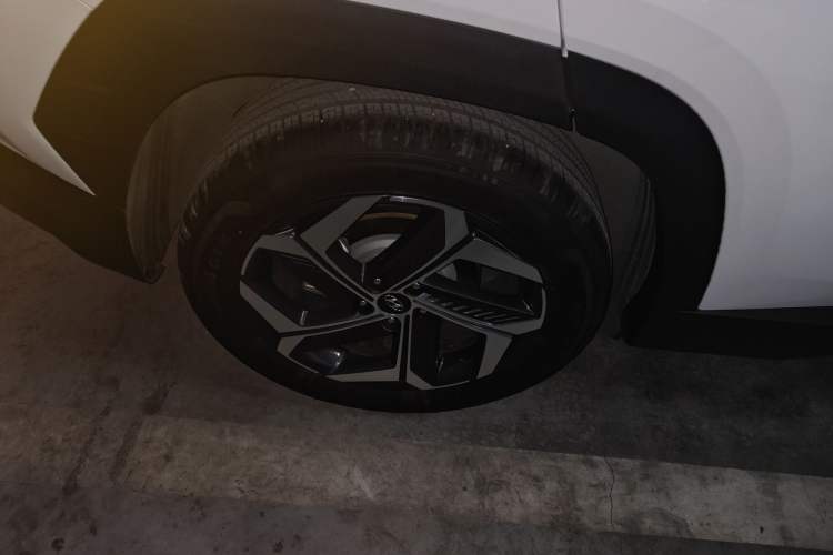 Used Hyundai Tucson 2023 Tucson L 1.5T Automatic Two-Wheel Drive DLX Luxury Edition