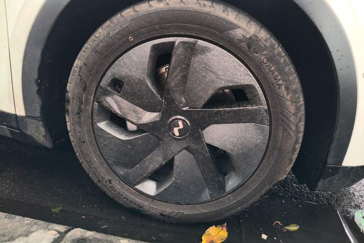 Used ONVO L60 2024 60 kWh Rear-Drive Version