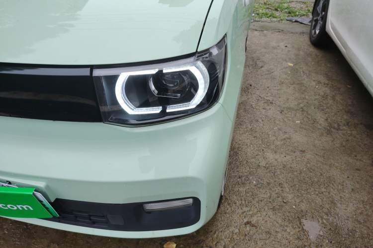 Used Wuling Hongguang MINIEV 2021 Macaron Premium Model – Lithium Iron Phosphate