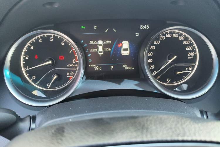 Used Toyota Camry 2023 2.0G Luxury Edition
