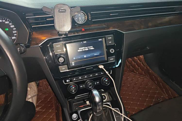 Used Volkswagen Magotan 2017 330TSI DSG Luxury Model