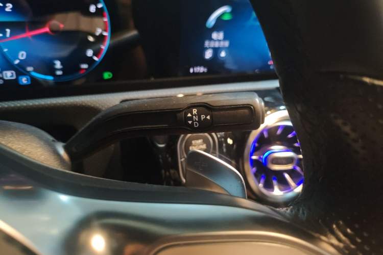 Used Mercedes-Benz A-Class 2021 A 200 L Sport Sedan Fashion Model Gear Lever