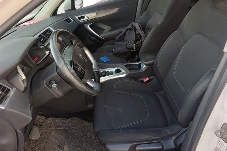 Used DS 6 2014 1.6T Elegant Version THP160