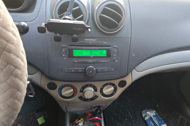 Used Chevrolet Lova 2010 1.4 MT Fengdu Version