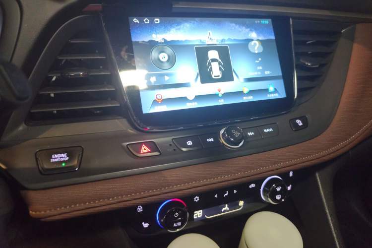 Used Buick GL6 2018 18T 6-Seater Prestige Model
