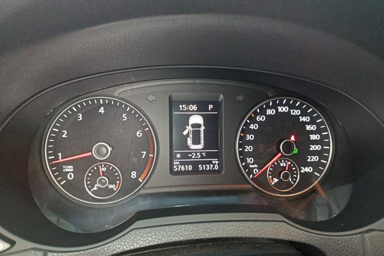 Used Volkswagen Sharan 2013 1.8TSI Comfort Model