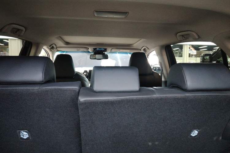 Used Toyota Harrier 2022 2.0L CVT Two-Wheel Drive Luxury Edition
