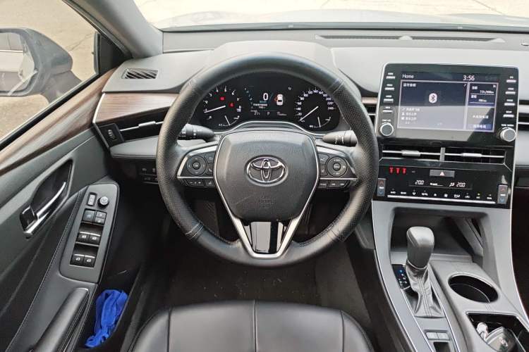 Used Toyota Avalon 2019 2.0L Ambition Edition China VI

