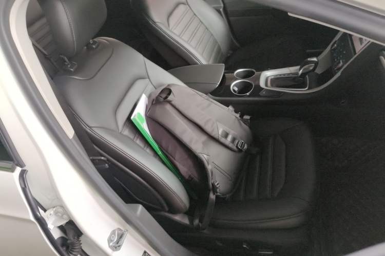 Used Ford Mondeo 2013 1.5L GTDi180 Fashion Edition Right Front Seat