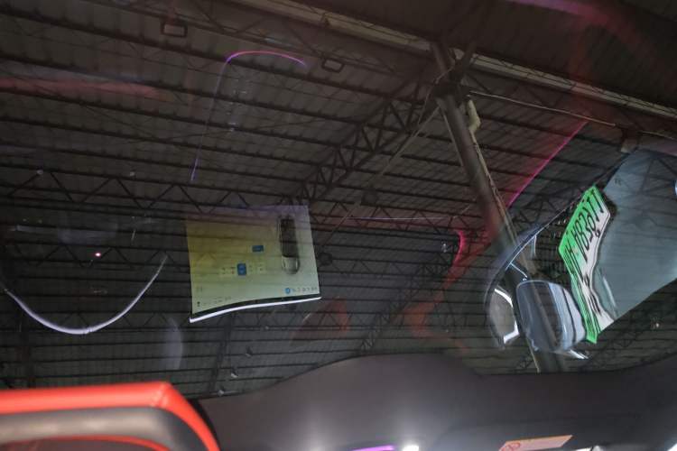 Used Xiaomi Auto SU7 2024 Four-Wheel Drive Ultra-Long Range Advanced Intelligent Driving Max Edition
