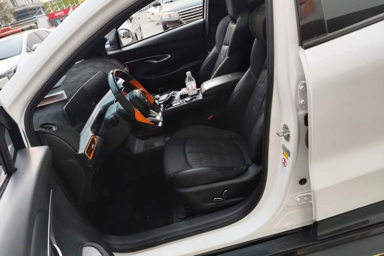 Used CHANGAN UNI-T 2022 1.5T Sport Edition Premium Version Left Front Seat