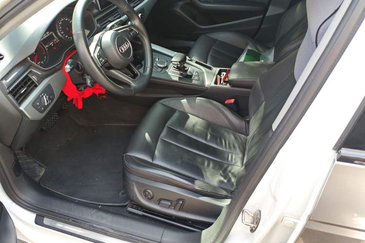 Used Audi A4L 2018 30th Anniversary Edition 40 TFSI Trendy Model