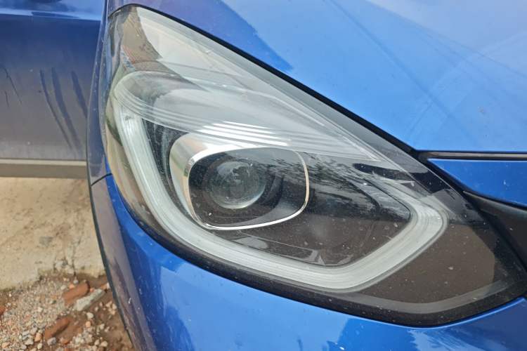 Used Honda LIFE 2021 1.5L CVT CRO-S Fun Edition Right Front Headlight