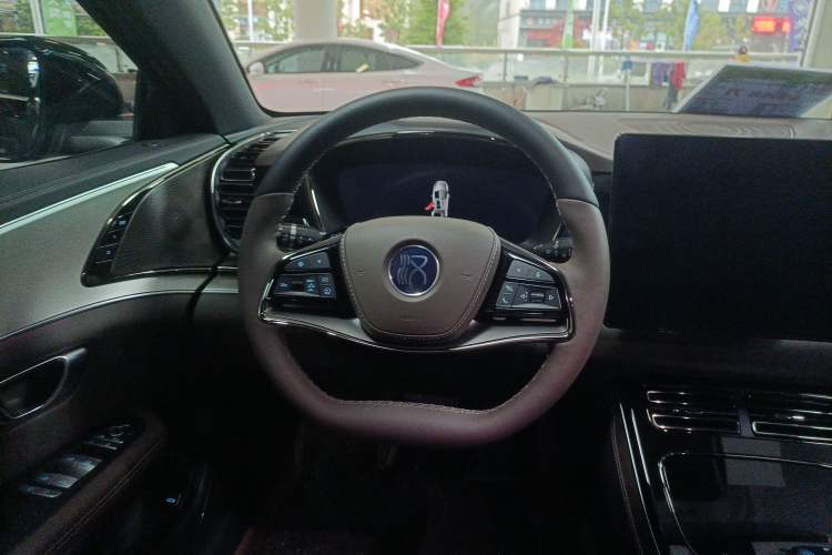 Used BYD Han 2025 EV Intelligent Driving Version 506KM Prestige Model