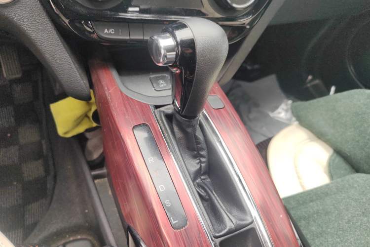 Used Honda XR-V 2017 1.8L EXi CVT Comfort Version