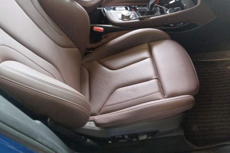 Used BMW X2 2020 sDrive25i Luxury Model with M Sport Package
