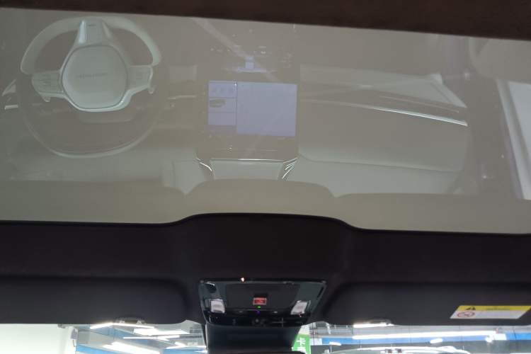 Used Honda P7 2025 Four-Wheel Drive Long-Range Max Headliner