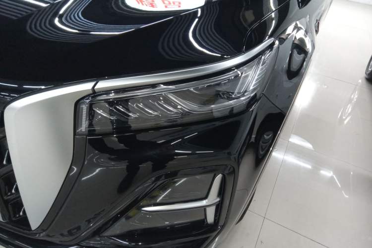 Used Hongqi HS5 2023 2.0T Qixiang Pro Edition