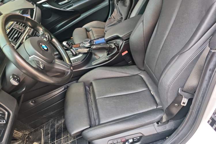 Used BMW 3 Series GT 2019 320i M Sport Package
