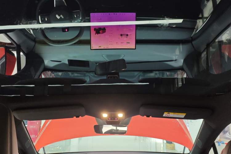 Used ONVO L60 2024 60 kWh All-Wheel Drive