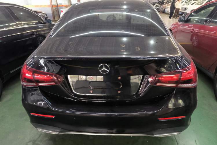 Used Mercedes-Benz A-Class 2020 Restyled A 200 L Sport Sedan Fashion Version