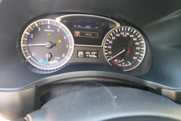 Used Infiniti QX60 2014 2.5 S/C Hybrid Two-Wheel Drive Excellence Edition
